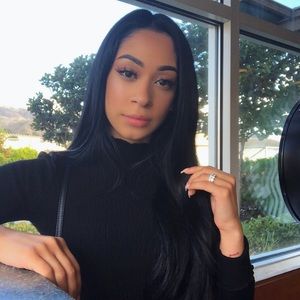 Meet your Posher, Ariel